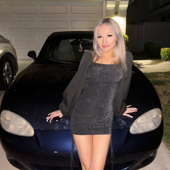 Black Sparkly Dress ✨ | Size XS/S | Versatile Fit - Picture 1 of 2